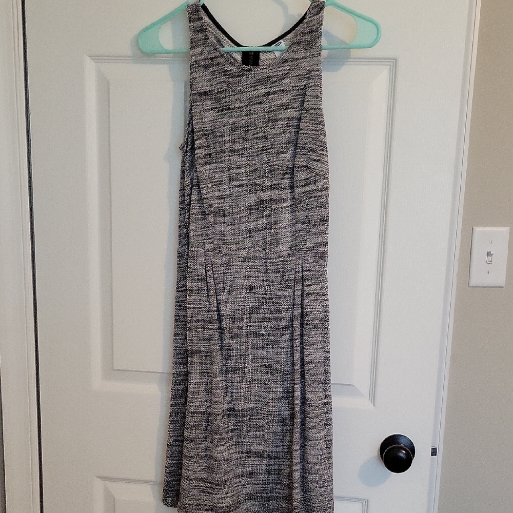 Old Navy Gray Sheath Dress